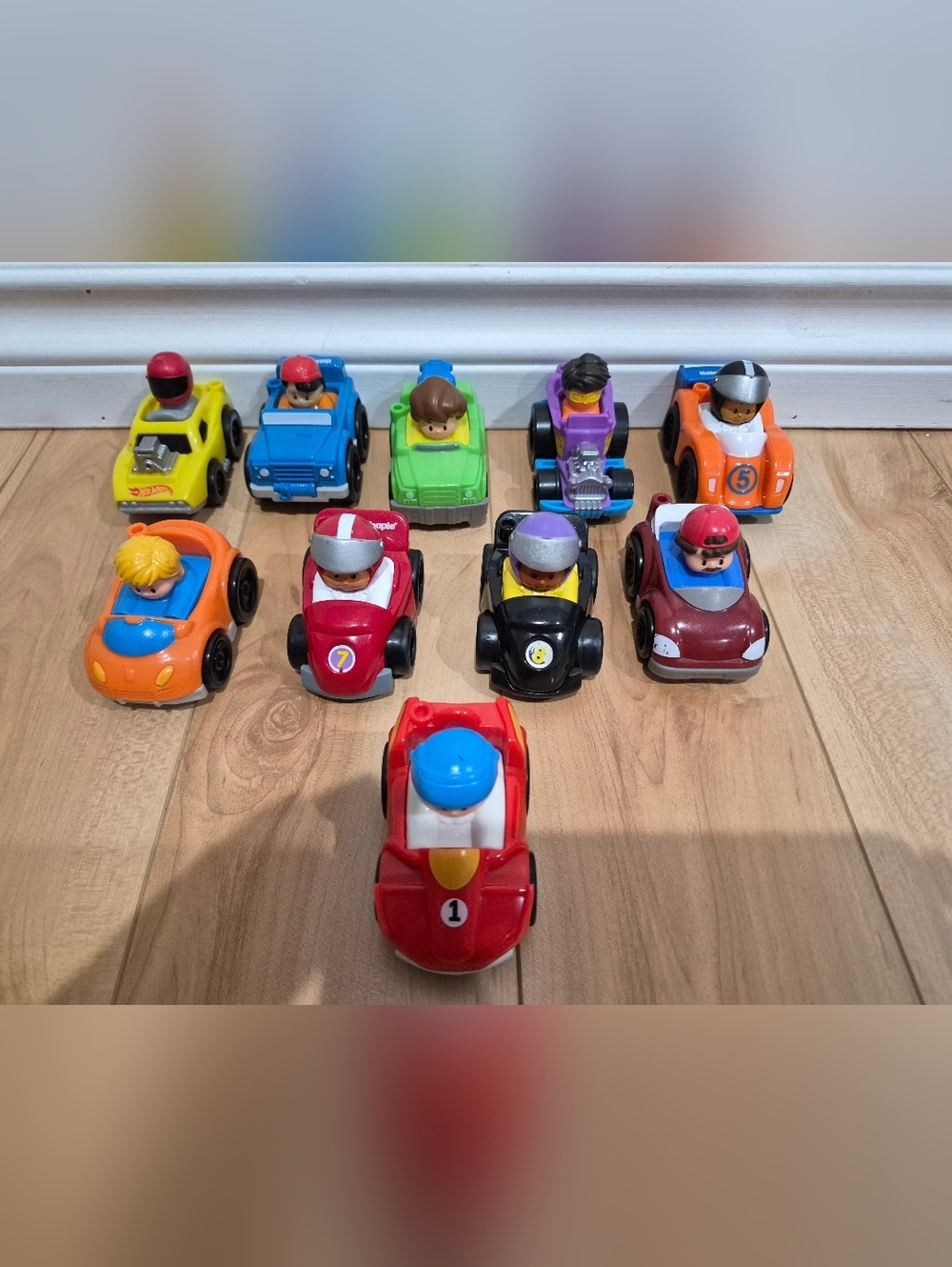 10 Fisher Price Little People Wheelies